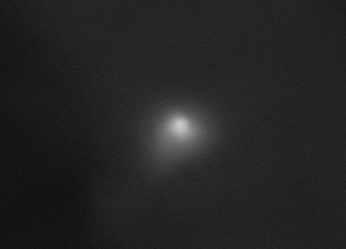 8 tàu NASA nhắm vào vật thể bị nghi là tàu vũ trụ ngoài hành tinh - Ảnh 1.