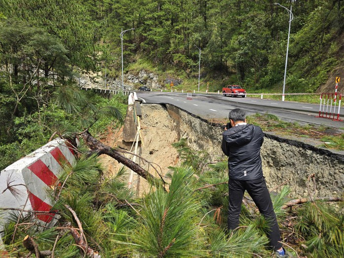 Đô thị cấp đặc biệt cần mô hình báo chí đặc thù (*): Hiệu quả từ cơ chế tự chủ - Ảnh 1. Đô thị cấp đặc biệt cần mô hình báo chí đặc thù (*): Hiệu quả từ cơ chế tự chủ - Ảnh 1.