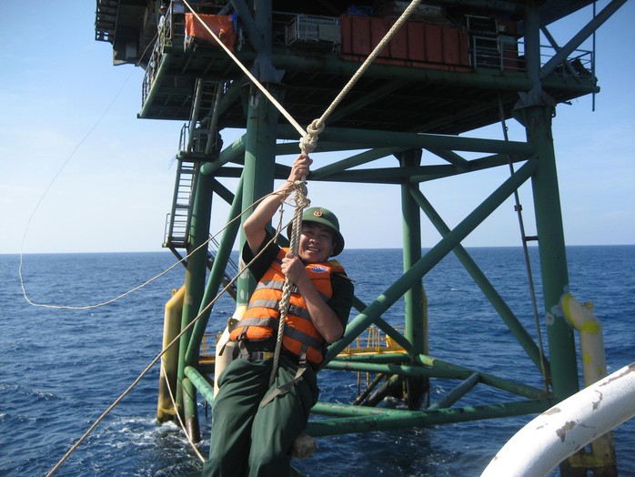 Tự hào là lính thợ ở Trường Sa - Ảnh 1.