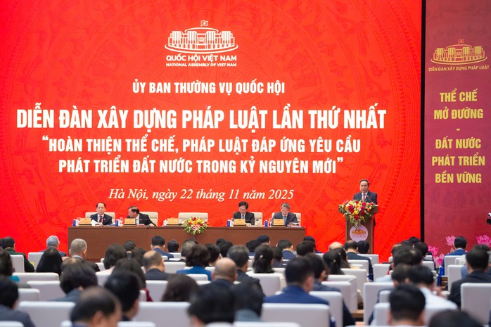 Đảm bảo xây dựng pháp luật vì lợi ích quốc gia , dân tộc và nhân dân - Ảnh 2.