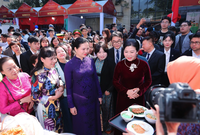 Liên hoan Văn hóa Ẩm thực Quốc tế 2025 lan tỏa tinh thần sẻ chia, nhân ái - Ảnh 3.