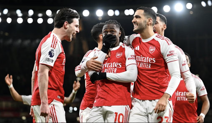 Eze Eberechi lập hat-trick lịch sử, Arsenal đại thắng derby London - Ảnh 7.