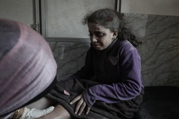 Xung đột Trung Đông leo thang, Israel đồng loạt không kích Gaza, Lebanon - Ảnh 2.