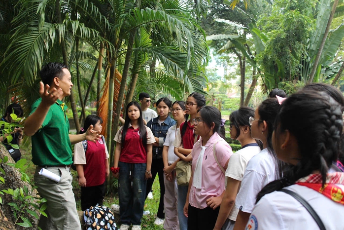 Giúp học sinh chủ động tìm hiểu khoa học - Ảnh 1.