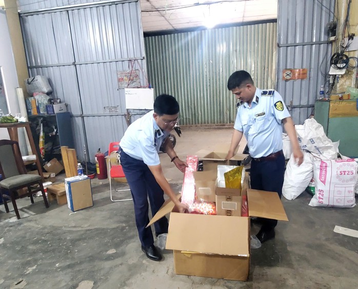 - Ảnh 3. - Ảnh 3.