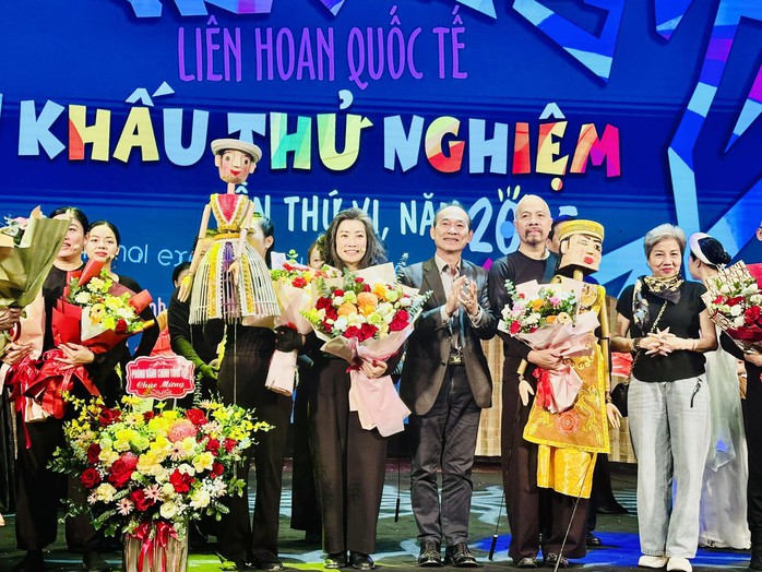 Kịch rối "Tấm Cám" trở thành chất liệu thử nghiệm của Nhả hát Múa rối Thăng Long - Ảnh 1.