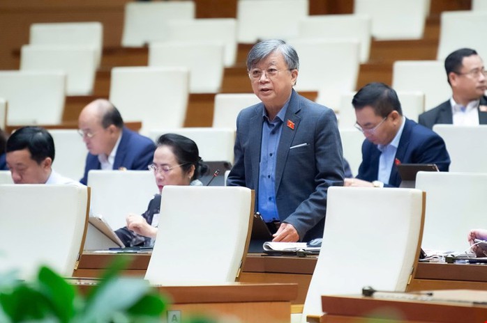 Đại biểu Quốc hội kiến nghị tạo điều kiện phát triển cơ quan báo chí địa phương đã tự chủ tài chính  - Ảnh 1.