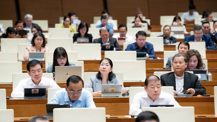 Đại biểu Quốc hội kiến nghị tạo điều kiện phát triển cơ quan báo chí địa phương đã tự chủ tài chính  - Ảnh 2.