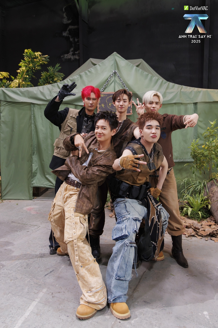 "Lỗ đen" ở vũ trụ "say hi" - Ảnh 4.