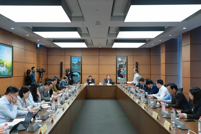 Đang tổng kết quy hoạch báo chí, sẽ kiến nghị lập Cơ quan truyền thông chủ lực đa phương tiện ở Hà Nội, TP HCM - Ảnh 2. Đang tổng kết quy hoạch báo chí, sẽ kiến nghị lập Cơ quan truyền thông chủ lực đa phương tiện ở Hà Nội, TP HCM - Ảnh 2.