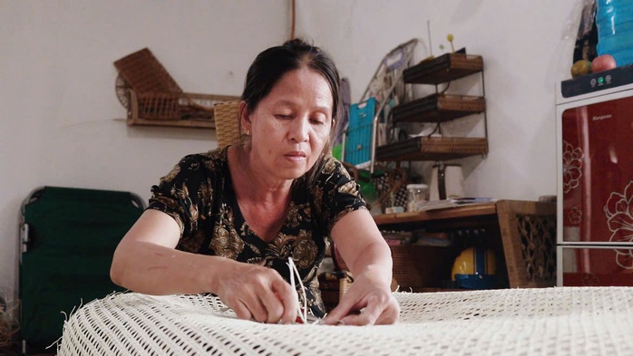 Mây tre lá Tân Uyên giữ nhịp đan, nối mạch nghề - Ảnh 2.