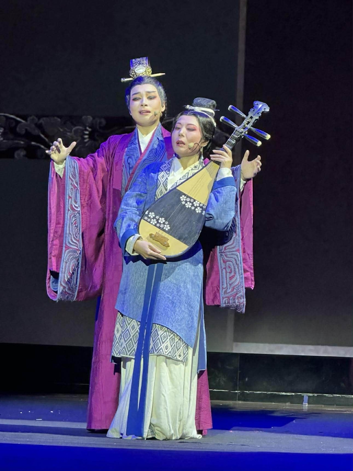 "Tỳ bà ký" toàn nữ bang Việt kịch Trung Hoa chinh phục khán giả Liên hoan sân khấu thử nghiệm - Ảnh 5.