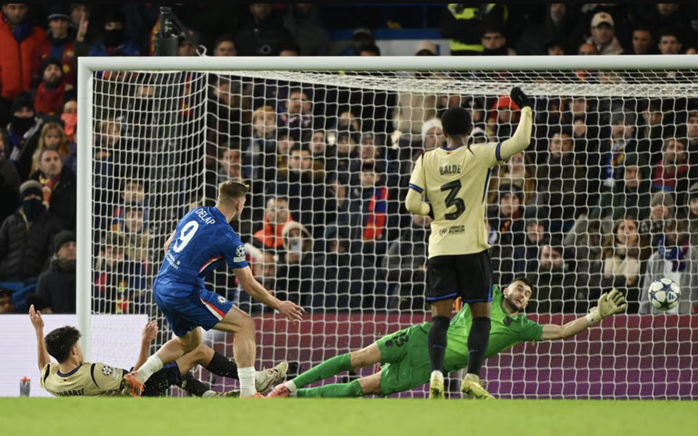 Quật ngã Barcelona ở London, Chelsea vào Top 8 Champions League - Ảnh 6.