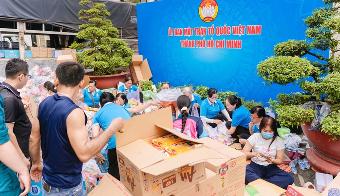 TPHCM hỗ trợ tỉnh Đắk Lắk khắc phục thiệt hại do mưa lũ - Ảnh 1. TPHCM hỗ trợ tỉnh Đắk Lắk khắc phục thiệt hại do mưa lũ - Ảnh 1.