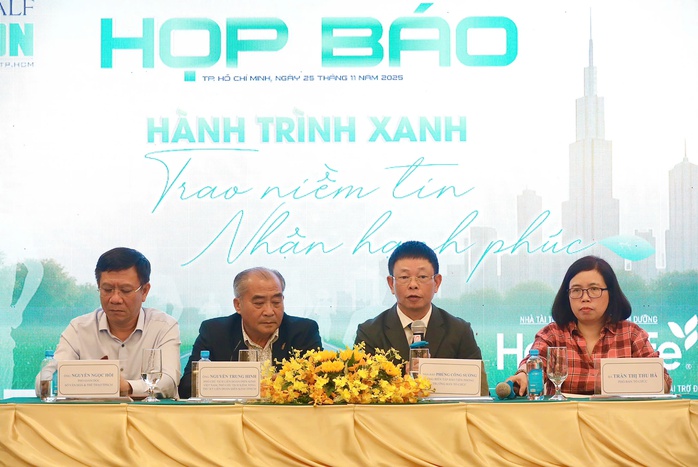 2.000 vận động viên tham dự Tiền Phong half marathon 2025 - Ảnh 2.