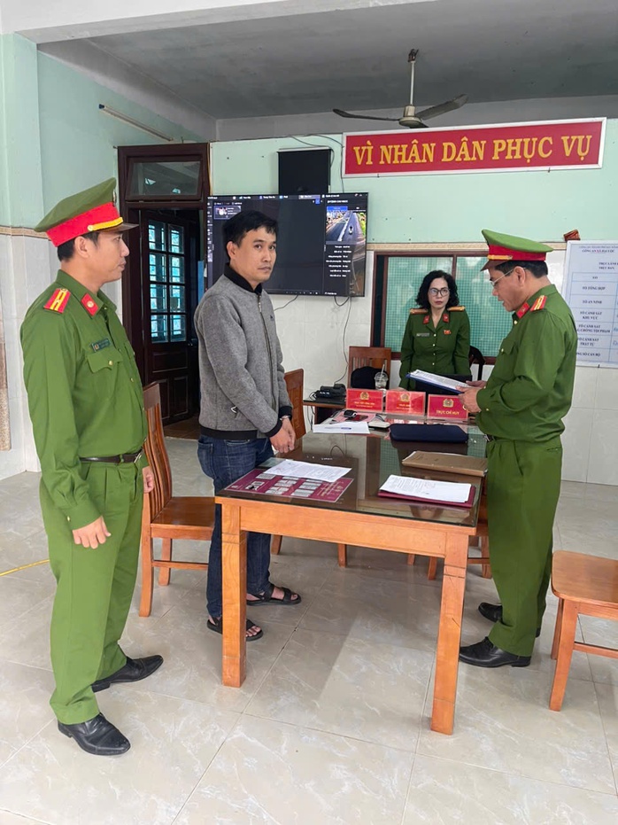 Sang tên sổ đỏ để vay tiền: Câu chuyện đáng tiếc tại Đà Nẵng - Ảnh 1. Sang tên sổ đỏ để vay tiền: Câu chuyện đáng tiếc tại Đà Nẵng - Ảnh 1.