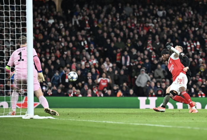 Đại phá Bayern Munich, Arsenal ngạo nghễ trên đỉnh Champions Leaague - Ảnh 4.