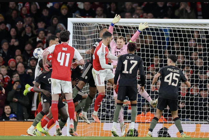 Đại phá Bayern Munich, Arsenal ngạo nghễ trên đỉnh Champions Leaague - Ảnh 2.