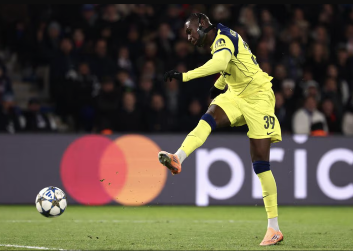 Tottenham không đòi được nợ Siêu cúp, PSG thắng trận cầu kinh điển 8 bàn - Ảnh 6.