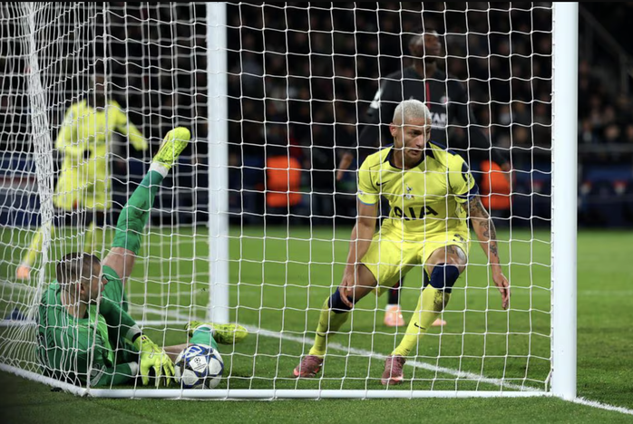 Tottenham không đòi được nợ Siêu cúp, PSG thắng trận cầu kinh điển 8 bàn - Ảnh 2.
