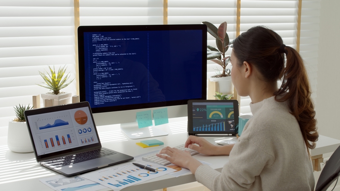 Mức lương và cơ hội nghề nghiệp năm 2026 sẽ thay đổi ra sao? - Ảnh 2.