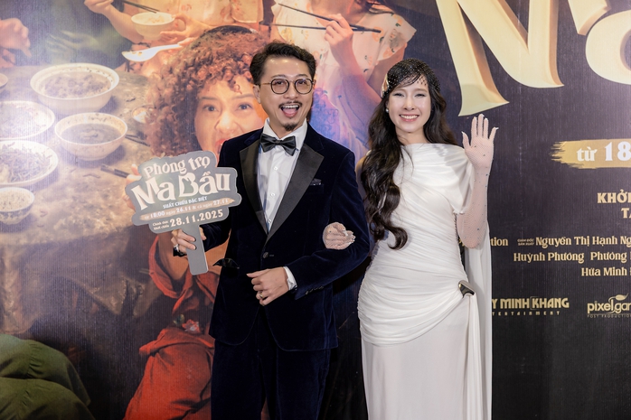 Lý Hùng điển trai bên mỹ nhân Quỳnh Lam và NSƯT Kim Tuyến - Ảnh 7.