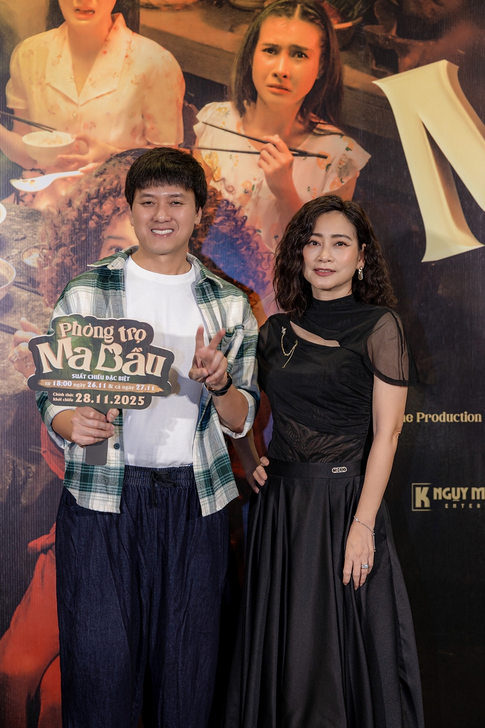 Lý Hùng điển trai bên mỹ nhân Quỳnh Lam và NSƯT Kim Tuyến - Ảnh 6.