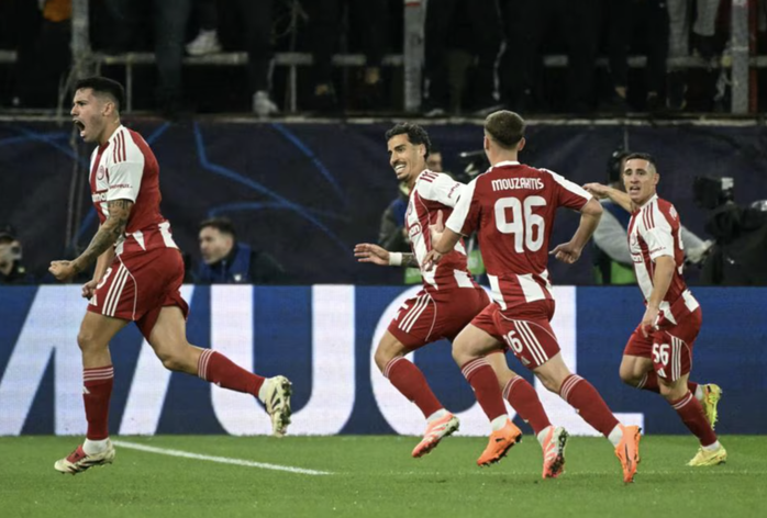 Mbappé tỏa sáng, Real Madrid đại thắng Olympiacos - Ảnh 1.