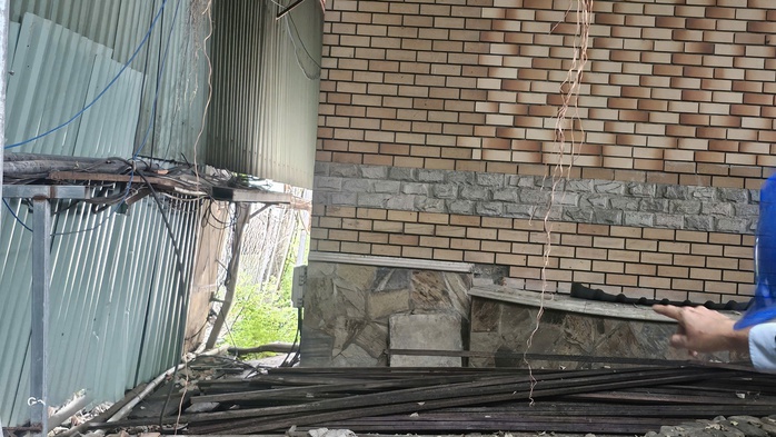 Xây chung cư Stown Gateway làm nứt tường, sụt lún: Resort 4 sao ở TP HCM phải đóng cửa, "cầu cứu" - Ảnh 8.