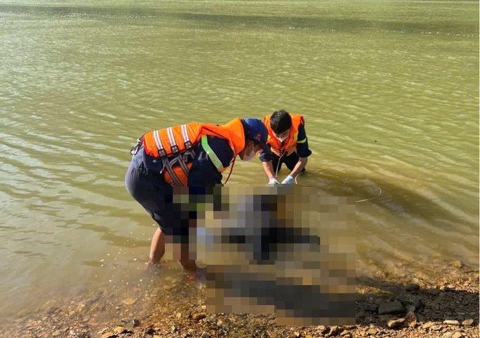 Tìm thấy thi thể Chánh văn phòng Đảng ủy xã ở Thanh Hóa cách hiện trường 25 km - Ảnh 1.