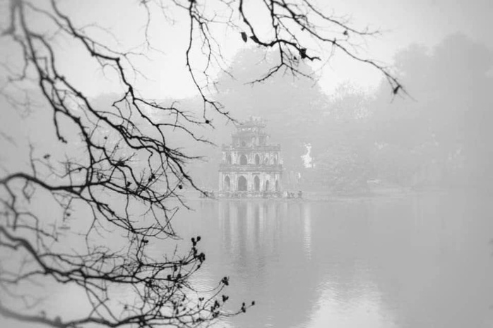 Nơi thời gian chạm nhẹ lụa sương - Ảnh 1.