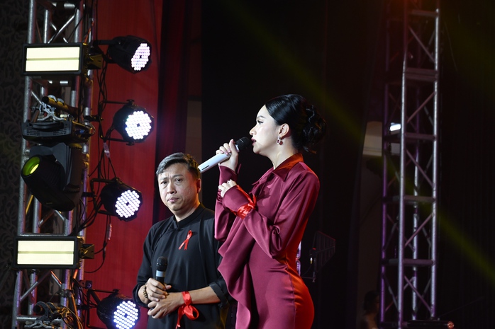 Hương Giang 10 năm gắn bó với cộng đồng sống chung với HIV - Ảnh 2.