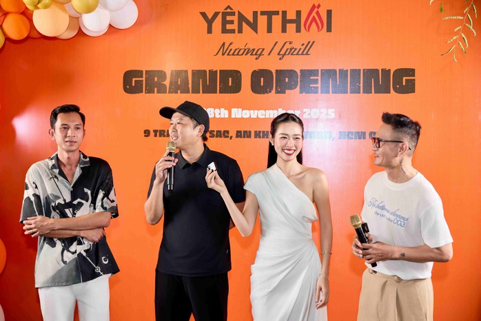 Dàn sao Việt chúc mừng Diệp Bảo Ngọc - Ảnh 1.