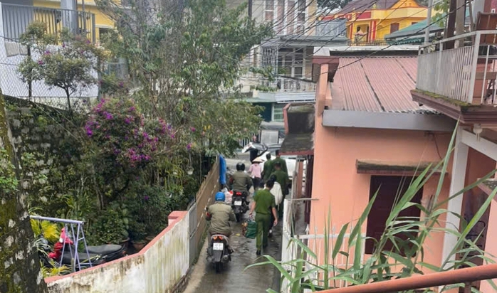 Khám xét nhà Trưởng phòng Pháp chế Sở Y tế tỉnh Lâm Đồng - Ảnh 1.