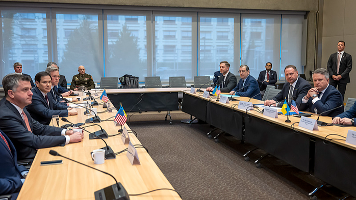 Những nỗ lực ngoại giao cho khủng hoảng Ukraine - Ảnh 1.