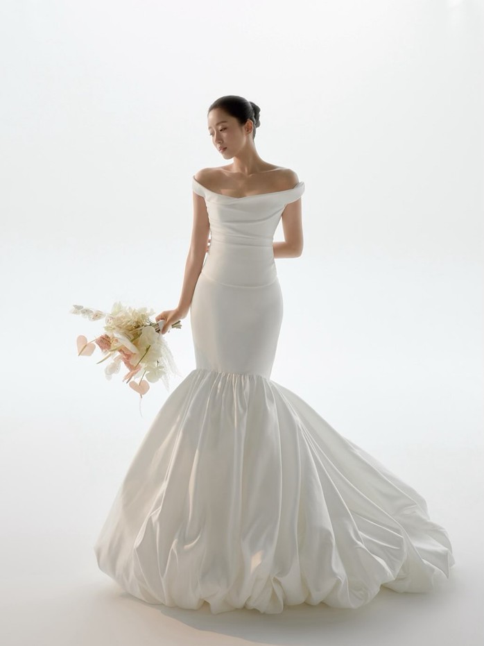 Ba ngôi sao lên xe hoa trong ngày 30-11 - Ảnh 4.