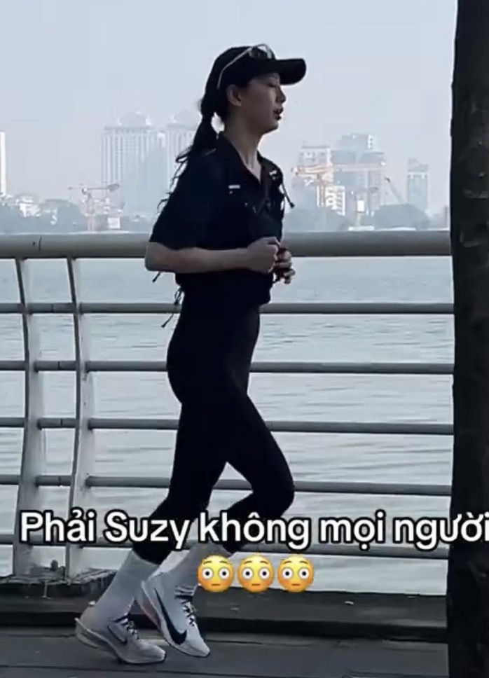 "Tình đầu quốc dân" Suzy và tài tử Kim Seon-ho chạy bộ ở Hồ Tây - Ảnh 1.