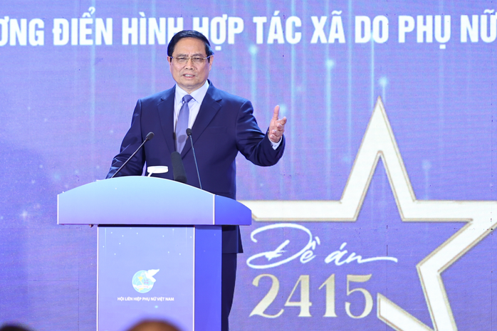 Thủ tướng: Phụ nữ Việt Nam thi đua khởi nghiệp, tham gia chuỗi cung ứng toàn cầu - Ảnh 2.