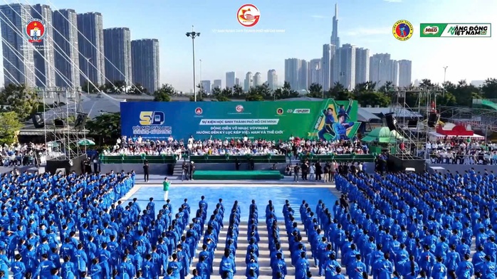 Hơn 60.000 học sinh TP HCM đồng diễn võ nhạc Vovinam, xác lập kỷ lục kép Việt Nam và thế giới - Ảnh 3.