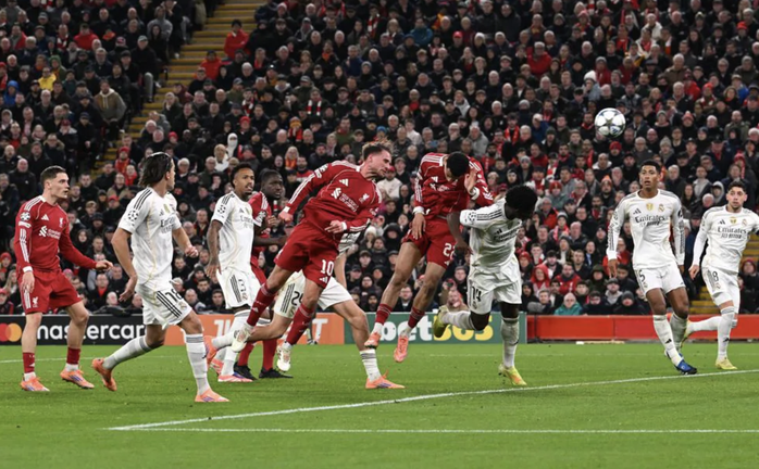Mac Allister bắn hạ Real Madrid, Liverpool bùng nổ ở Anfield - Ảnh 4.