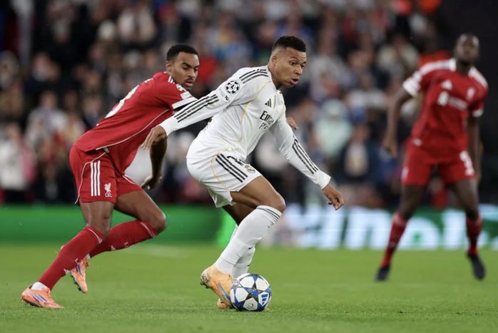 Mac Allister bắn hạ Real Madrid, Liverpool bùng nổ ở Anfield - Ảnh 1.