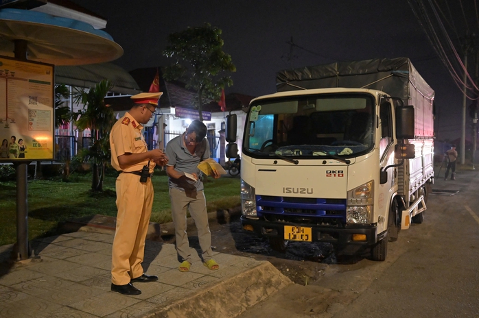 Danh sách 21 ô tô đi vào khu vực cấm ở TP HCM - Ảnh 1.