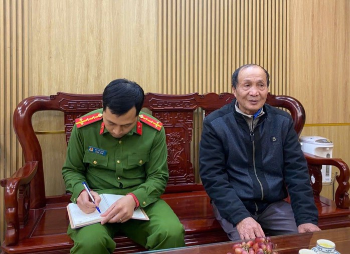 Chủ tịch xã Mao Điền ngăn chặn vụ lừa đảo qua mạng thành công - Ảnh 1. Chủ tịch xã Mao Điền ngăn chặn vụ lừa đảo qua mạng thành công - Ảnh 1.