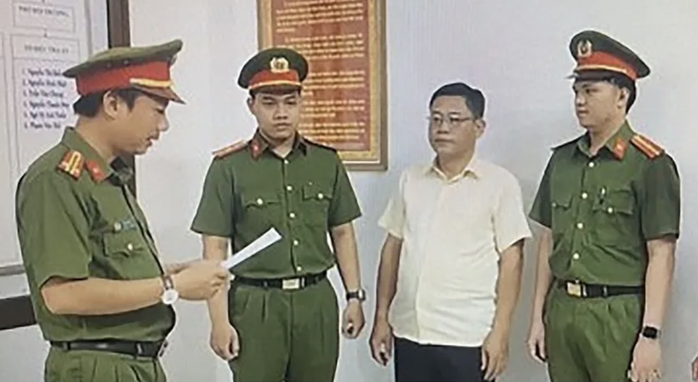 Công an TP HCM kết luận vụ tham ô tại Chung cư Miếu Nối - Ảnh 1.