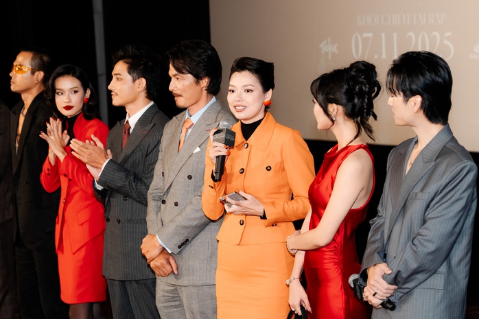 Quách Ngọc Ngoan đẹp đôi bên mỹ nhân "Tử chiến trên không" - Ảnh 3.