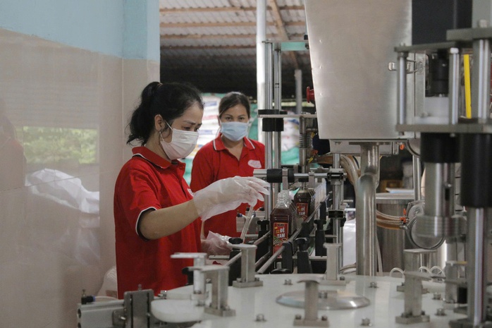 Nước mắm Phước Hải, hương vị của biển - Ảnh 3.