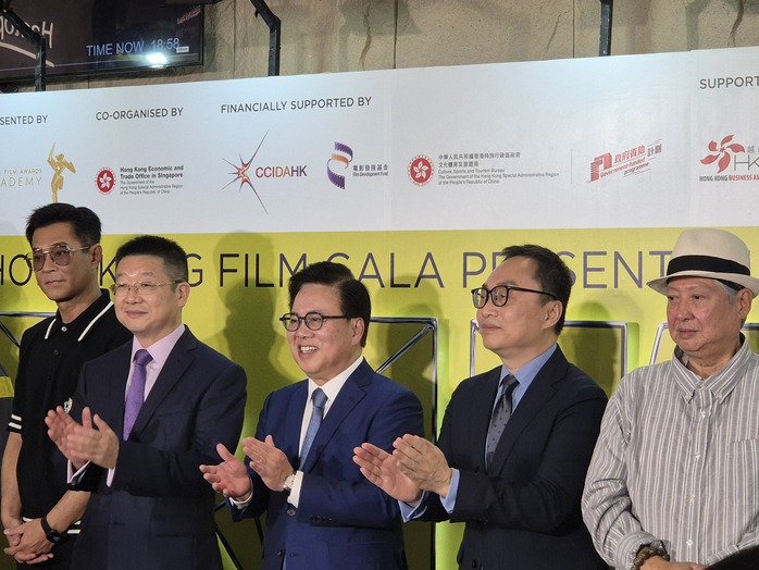 Mỹ nam "Mưa đỏ" phát sốt vì "Dương Quá" Cổ Thiên Lạc, Hồng Kim Bảo - Ảnh 5.