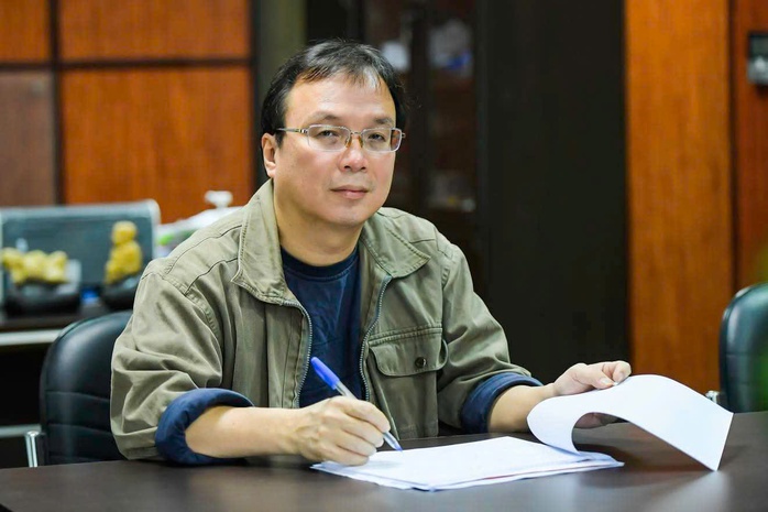 "Những câu thơ không cần cứu ai, nhưng cứu người viết ": Liều thuốc cứu rỗi tâm hồn - Ảnh 5.