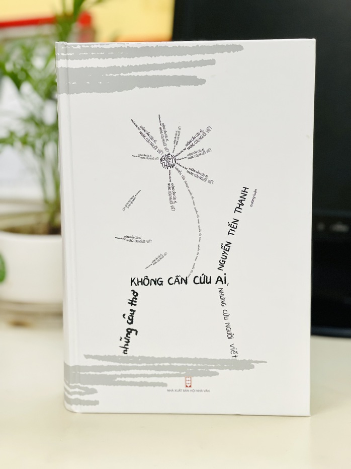 "Những câu thơ không cần cứu ai, nhưng cứu người viết ": Liều thuốc cứu rỗi tâm hồn - Ảnh 4.