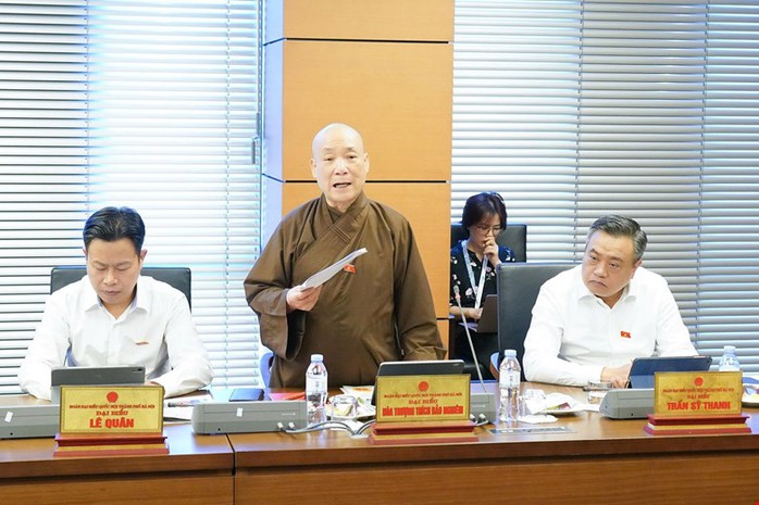 - Ảnh 1. Cầu sông Lô hư hỏng nặng - Ảnh 1.